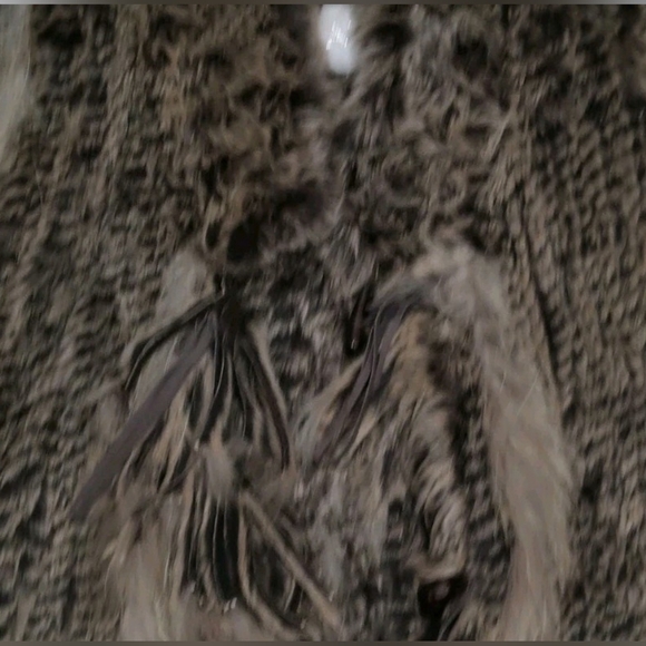 ADORE Rabbit Racoon Fur Vest Size S. - Picture 7 of 9